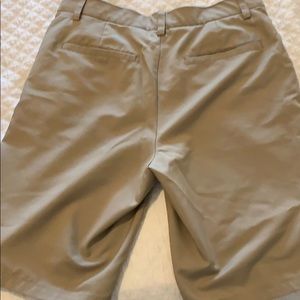 FILA Men’s Golf Khaki Shorts